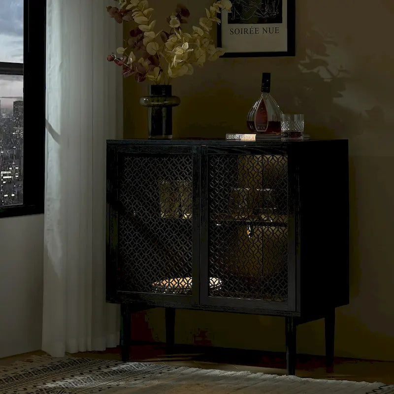 Buffet d'appoint moderne Dominik 32 po de haut à 2 portes avec lumière
